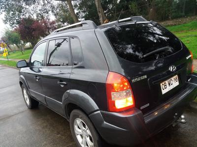 Hyundai Tucson • 2009 • 120,000 km