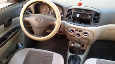 Hyundai Accent • 2011 • 28,000 km