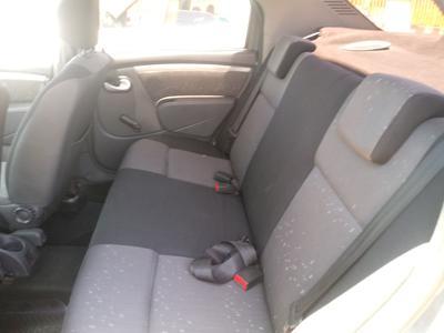 Renault Logan • 2011 • 98,500 km