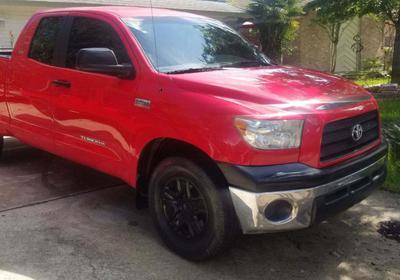 Toyota Tundra • 2008 • 170,000 km