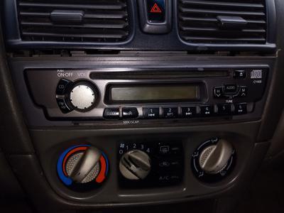 Nissan Sentra se-r • 2002 • 140,000 km