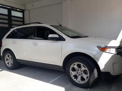 Ford Edge • 2013 • 74,000 km