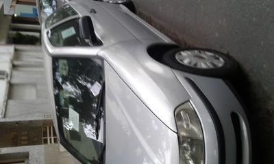 Volkswagen Gol • 2004 • 15,000 km