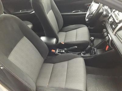 Toyota Yaris • 2015 • 80,000 km