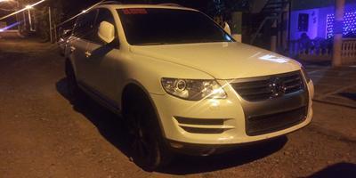 Volkswagen Touareg • 2008 • 163,000 km