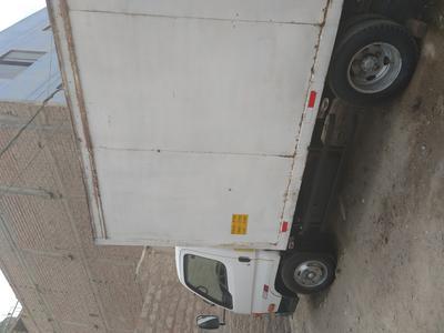 Hyundai H200 • 2010 • 156,338 km