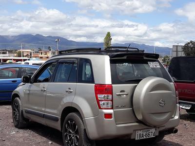 Suzuki Grand Vitara • 2011 • 230 km