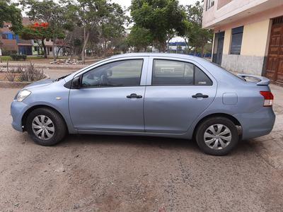 Toyota Yaris • 2010 • 107,000 km