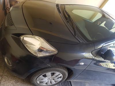 Toyota Yaris • 2012 • 100,000 km