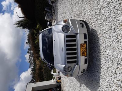 Jeep Compass • 2010 • 82,500 km