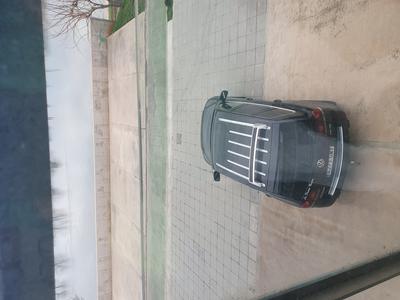 Volkswagen Touareg • 2010 • 235,000 km