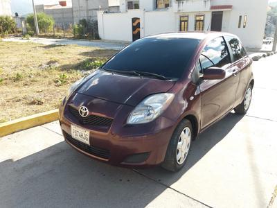 Toyota Yaris • 2009 • 95,000 km