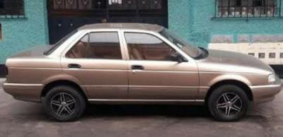 Nissan Sentra • 1993 • 35,000 km