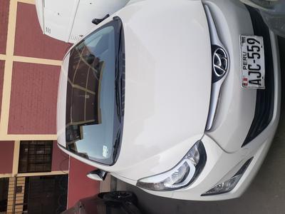 Hyundai Elantra • 2016 • 60,000 km