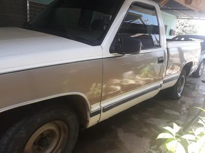 Chevrolet 1500 • 1997 • 258,000 km