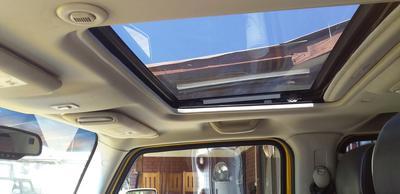 Hummer H3 • 2006 • 104,000 km