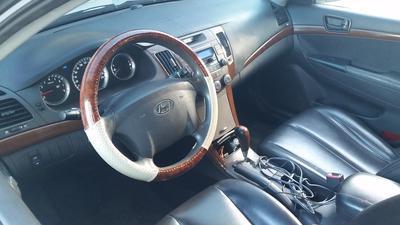 Hyundai Sonata • 2010 • 100,000 km