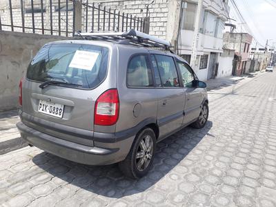 Chevrolet Zafira • 2005 • 216,000 km