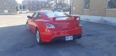 Hyundai Genesis • 2010 • 99,000 km