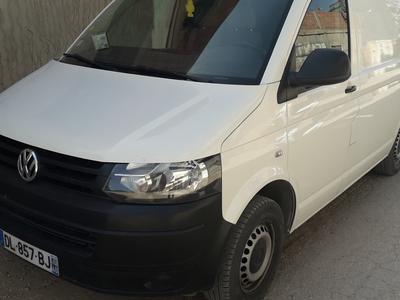 Volkswagen T5 Transporter Shuttle • 2015 • 200 km