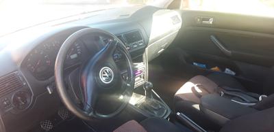 Volkswagen Golf • 1999 • 270,000 km