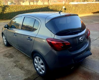 Opel Corsa • 2015 • 69,000 km