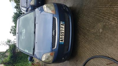 Ford Fiesta • 2006 • 234,000 km