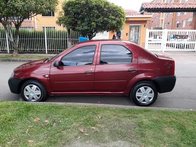 Renault Logan • 2010 • 125,000 km