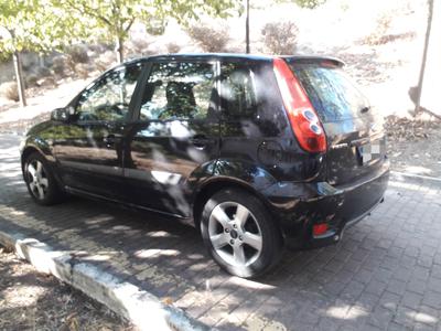 Ford Fiesta • 2008 • 217,000 km