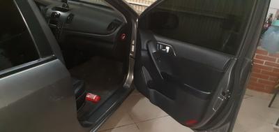 Kia Cerato • 2010 • 128,000 km