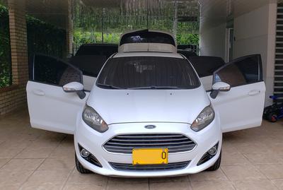 Ford Fiesta • 2014 • 57,000 km