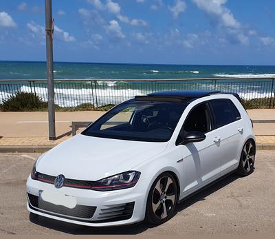 Volkswagen Golf • 2014 • 130,000 km