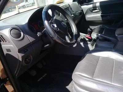 Volkswagen Amarok • 2011 • 170,000 km