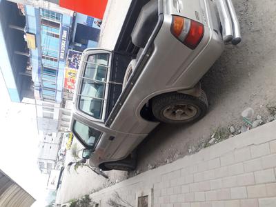 Chevrolet  • 1999 • 25,000 km