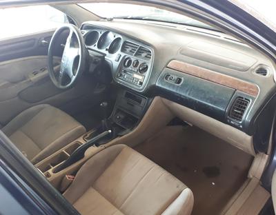 Honda  • 2000 • 180,000 km