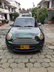 MINI Cooper • 2013 • 75,500 km
