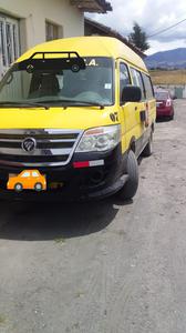 Foton View • 2015 • 300,000 km