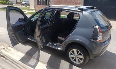 Renault Stepway • 2013 • 100,000 km