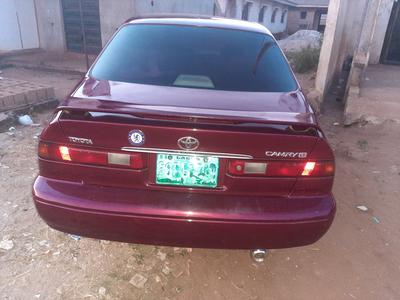 Toyota Camry • 1993 • 10,000 km