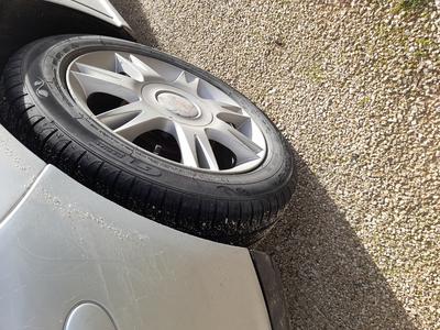 Seat Ibiza • 2005 • 215,000 km