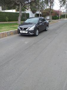 Nissan Versa • 2015 • 122,000 km