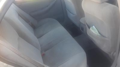 Toyota Corolla sedan • 2006 • 200,000 km