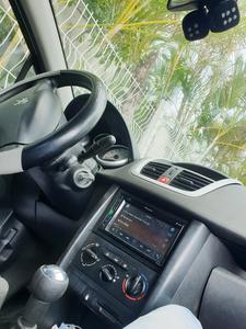 Peugeot 207 • 2009 • 239,666 km