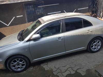 Toyota Avensis • 2004 • 155,000 km