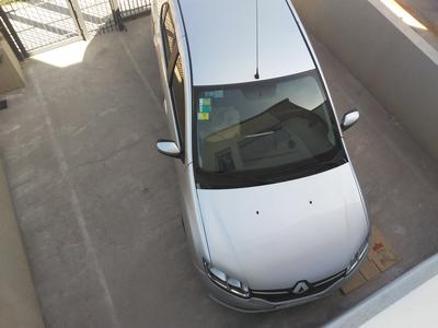 Renault 18 • 2016 • 54,000 km