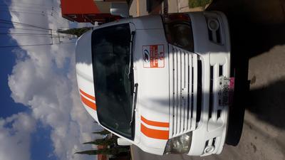 Nissan Urvan • 2011 • 100,000 km
