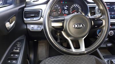 Kia Rio sedan • 2019 • 25,000 km