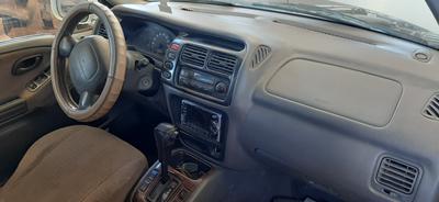 Suzuki Vitara • 1999 • 180,000 km