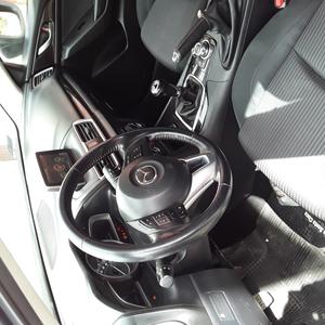 Mazda 3 • 2016 • 25,868 km