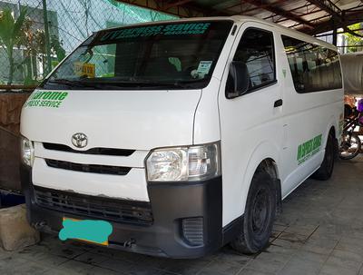 Toyota Hiace Van • 2014 • 472,424 km